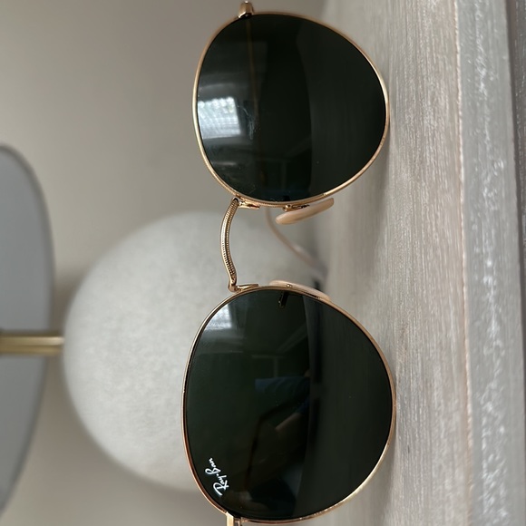 Round Rayban Sunglasses - Picture 9 of 9